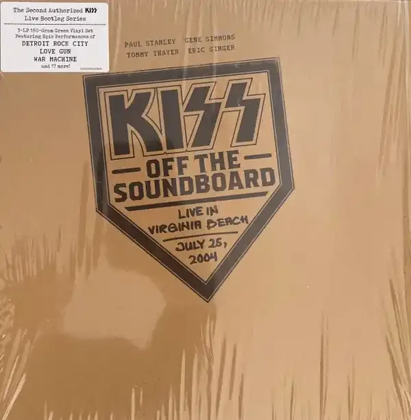 Kiss – Off The Soundboard Live In Virginia Beach July 25, 2004 (3xLP, Gre) (Mint (M))