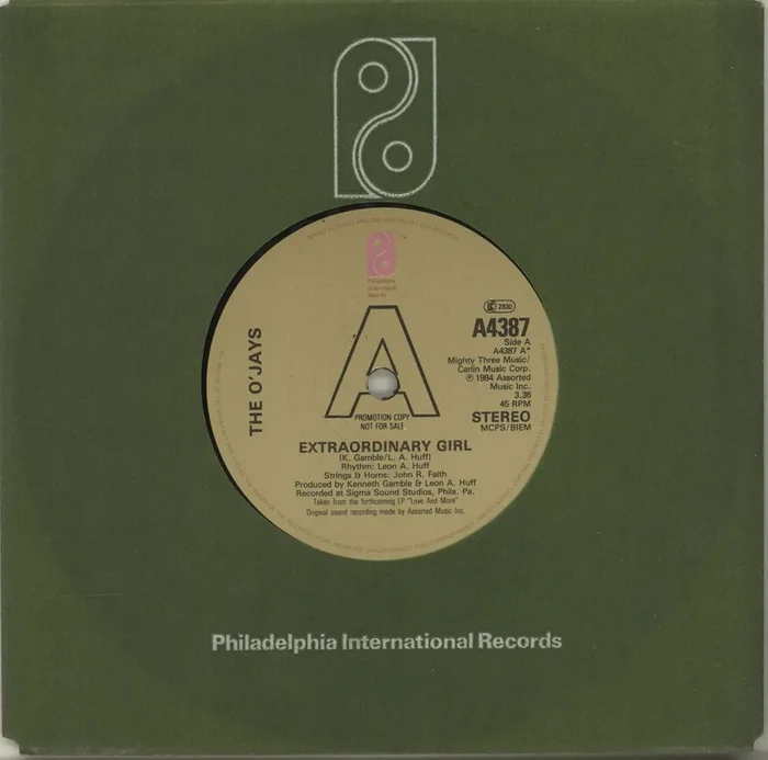 The O’Jays Extraordinary Girl UK Promo 7 ” vinyl